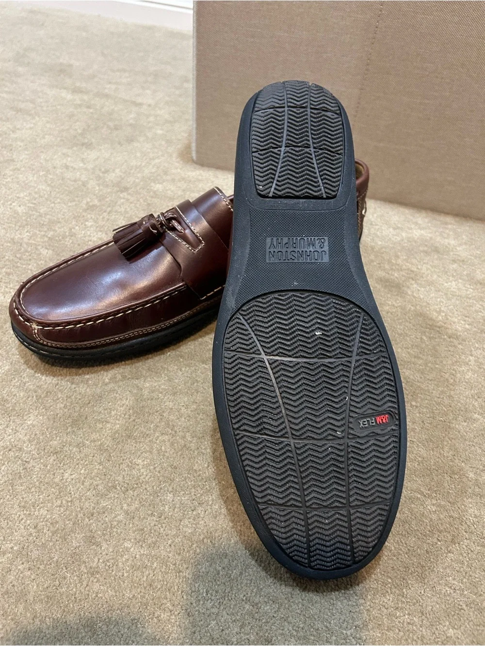 Johnston & Murphy Chocolate Brown Leather Tassel Loafers Size 12